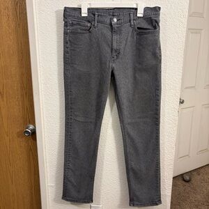 Levi’s Men’s Gray Straight-Leg Jeans W38 L32 Classic 5-Pocket Denim‎